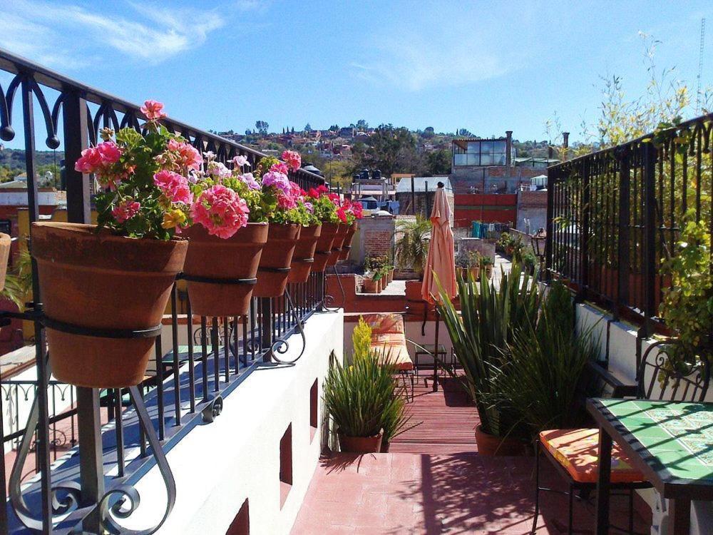 Hotel Antigua Casa De Piedra Сан Мигел де Аленде Екстериор снимка