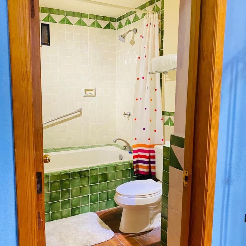 Hotel Antigua Casa De Piedra Сан Мигел де Аленде Екстериор снимка